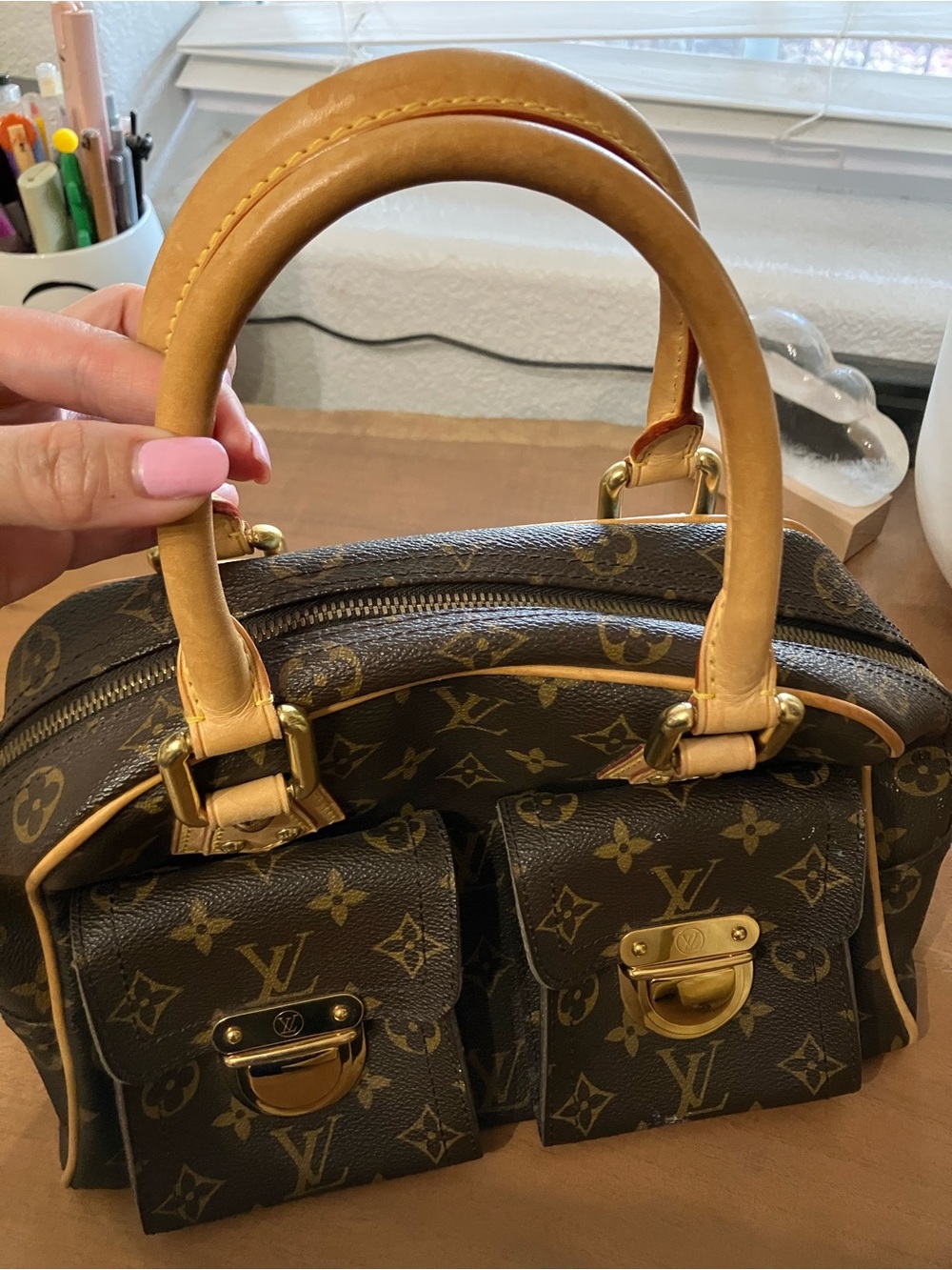 Louis Vuitton Monogram Canvas Manhattan PM - Picture 16 of 16